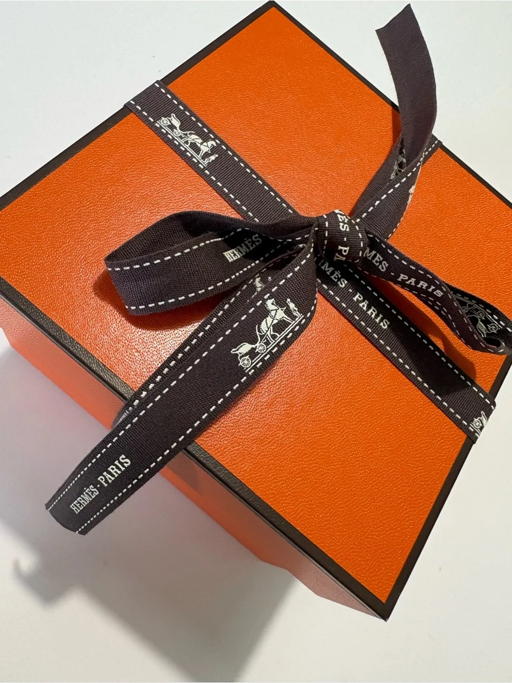 Hermès Huere H, Small Model, Gold Watch with Black Leather Strap